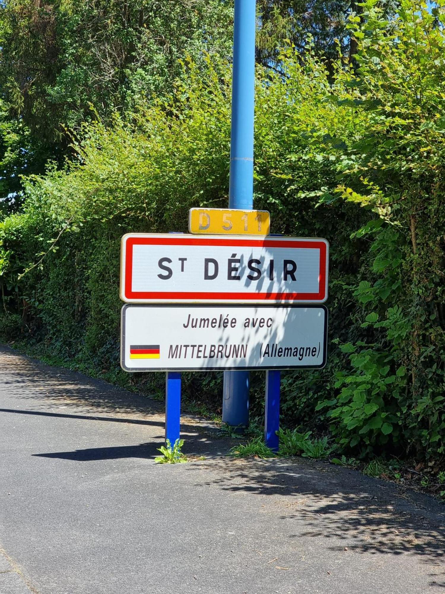 Relais Equestre Du Miloir - Chambres D'Hotes Saint-Desir Exteriér fotografie